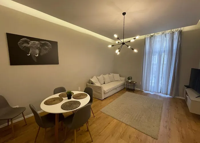 City Center 2, Cozy And Modern 2Br In The City Center