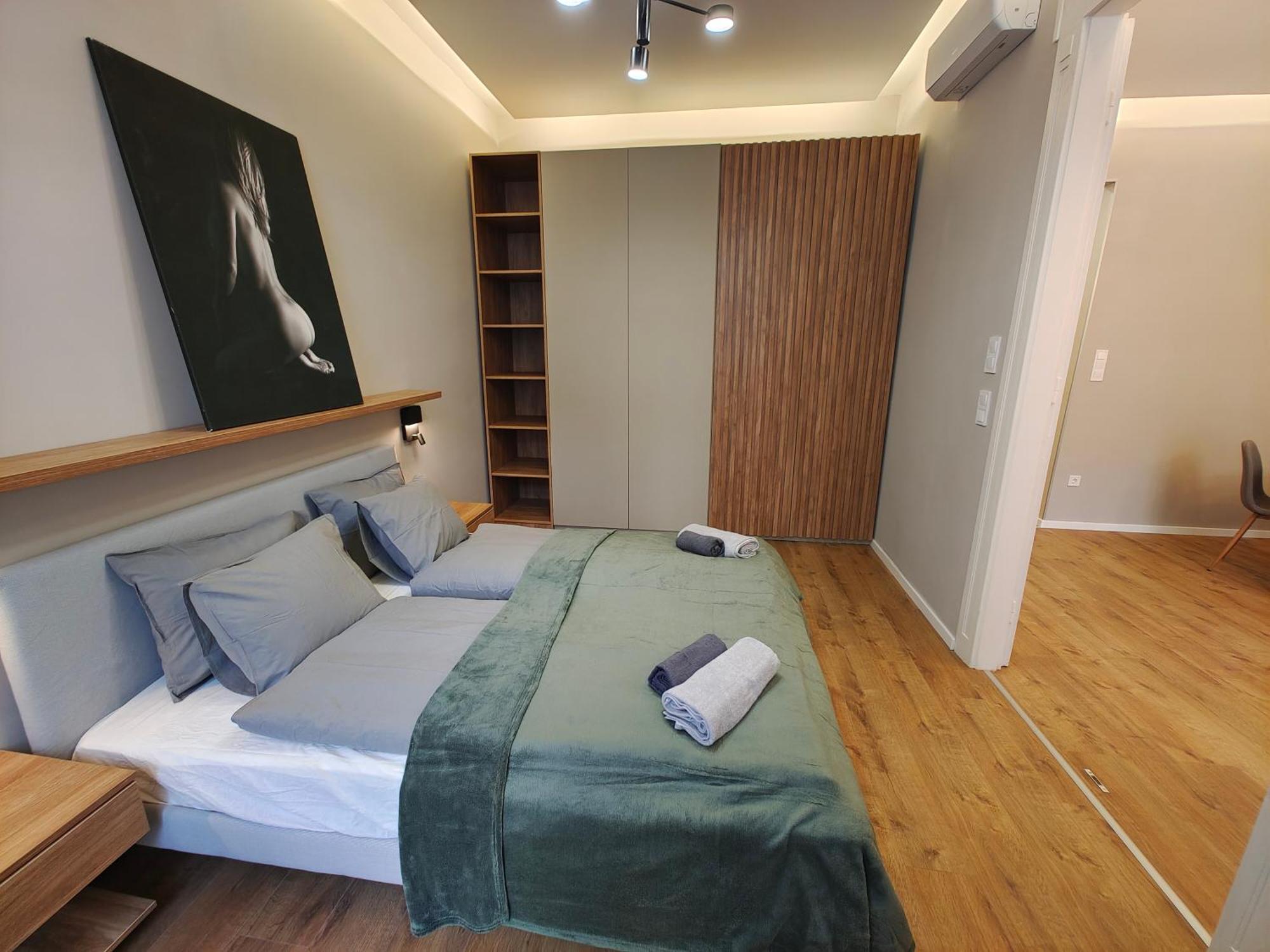 Center 2, Cozy And Modern 2br In The Center Apartment