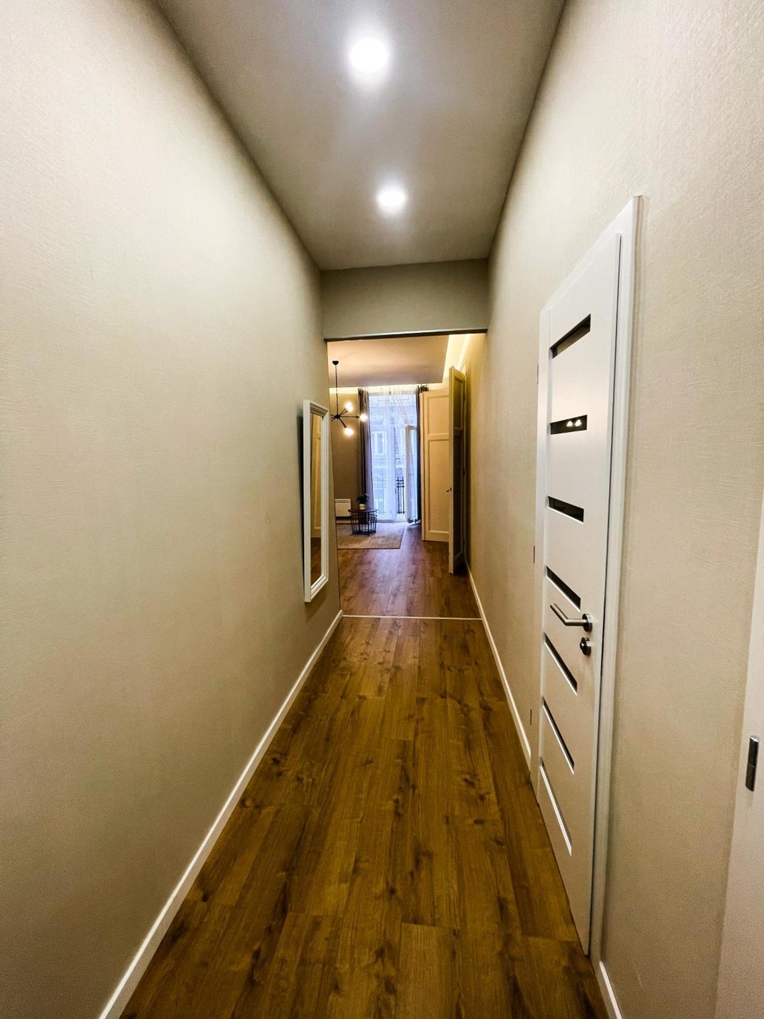 Center 2, Cozy And Modern 2br In The Center * Budapest