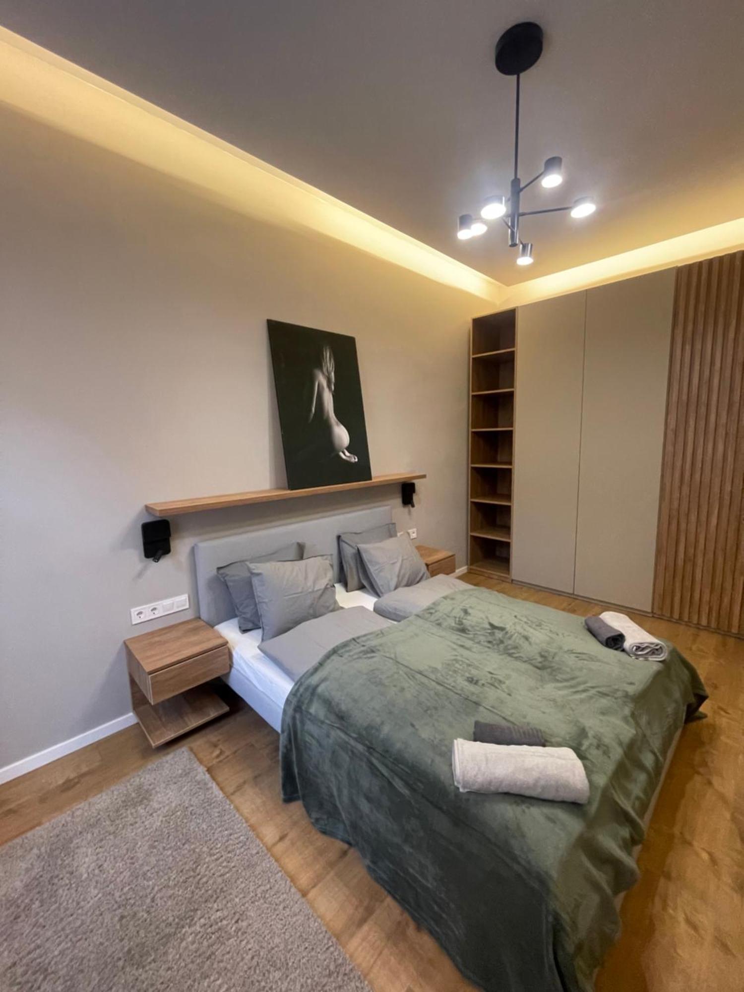 Apartment Center 2, Cozy And Modern 2br In The Center *